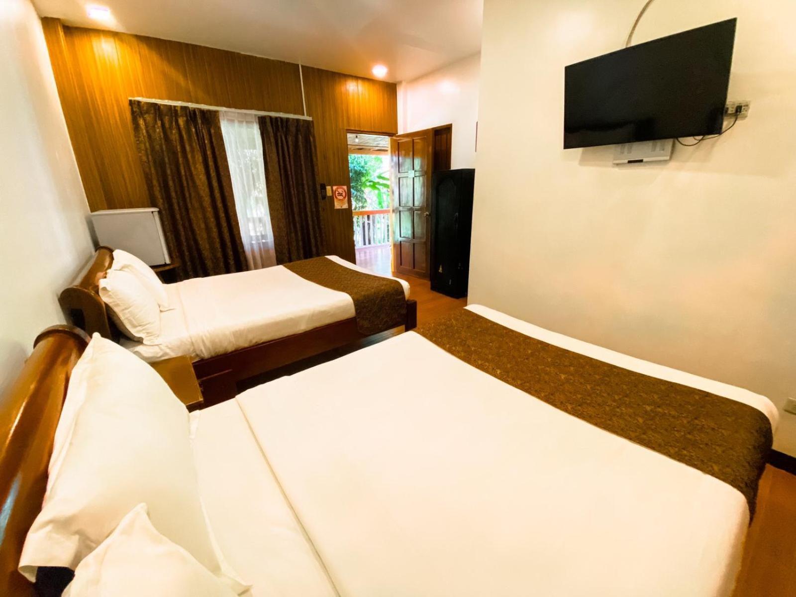 Hortz Hotels And Resorts Tagaytay City Exterior foto